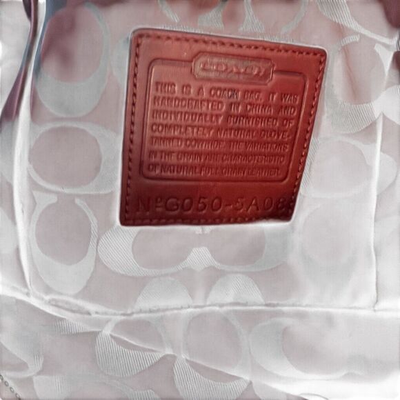 Vintage Coach tote. She has been well loved but still has life in her. She is a - Picture 3 of 6